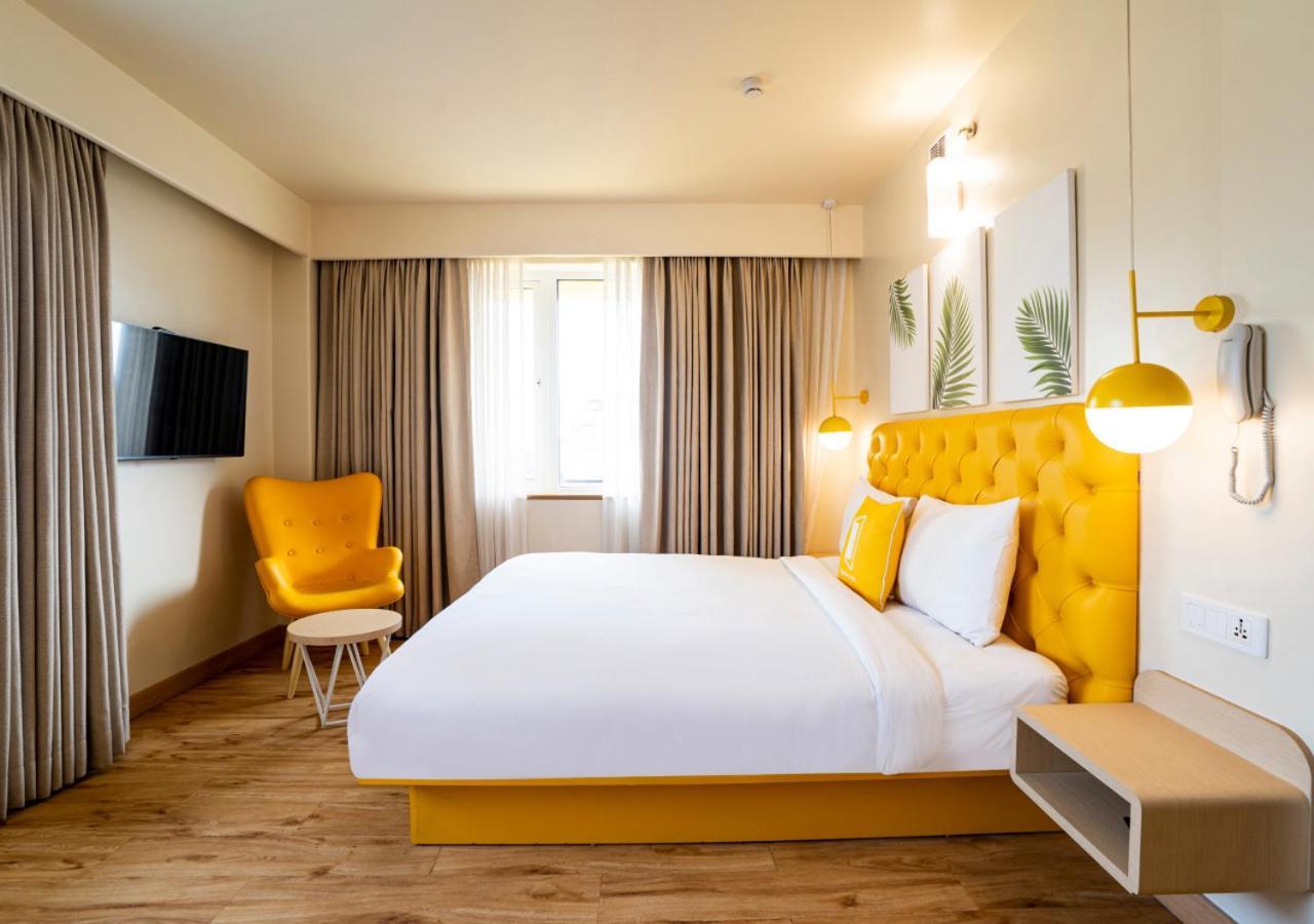 Bloom Hotel - Джаму Екстериор снимка
